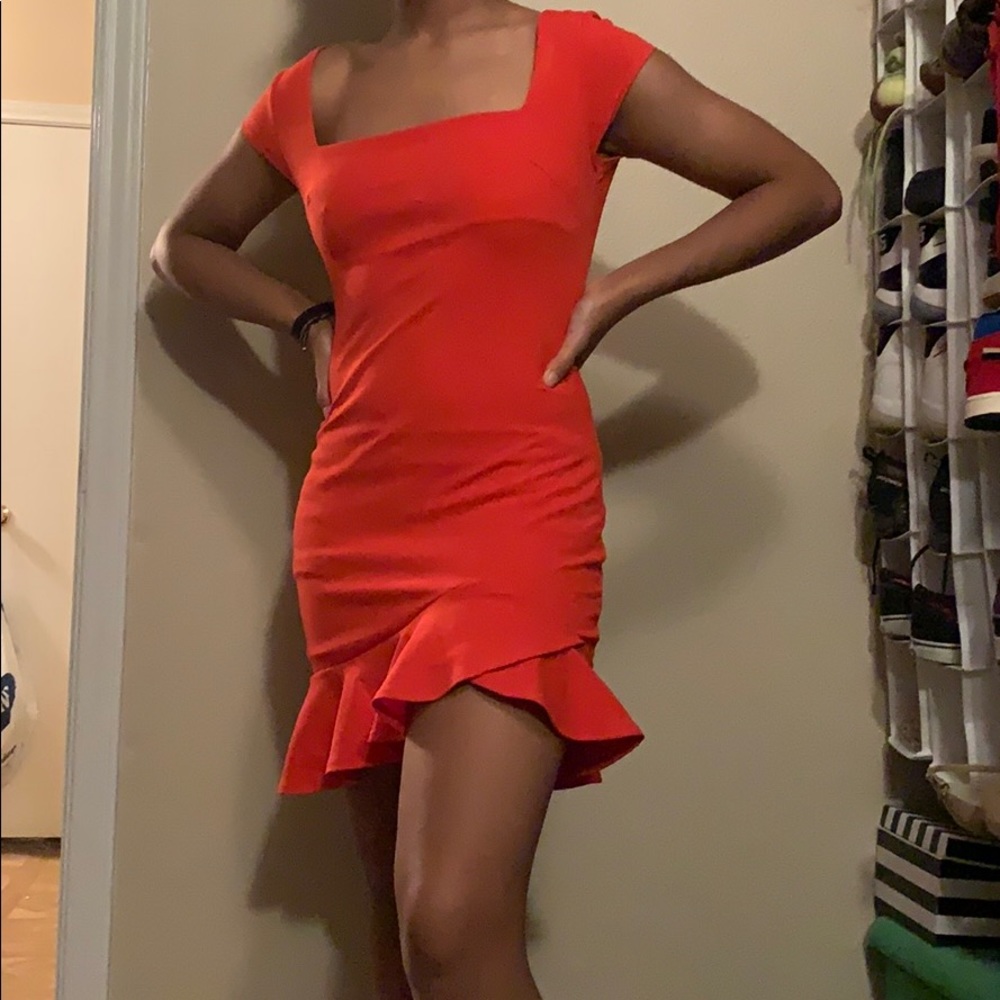 Red dress size L